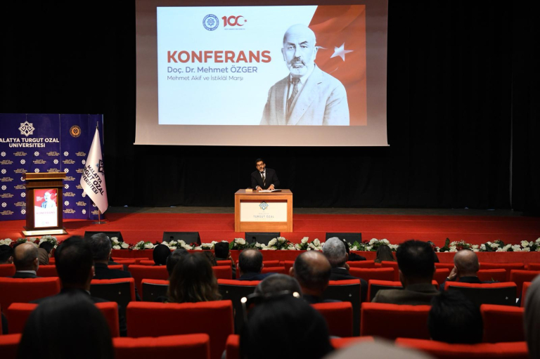 mehmet-akif-ersoy-ve-istiklal-marsi-konferansi-duzenlendi-121