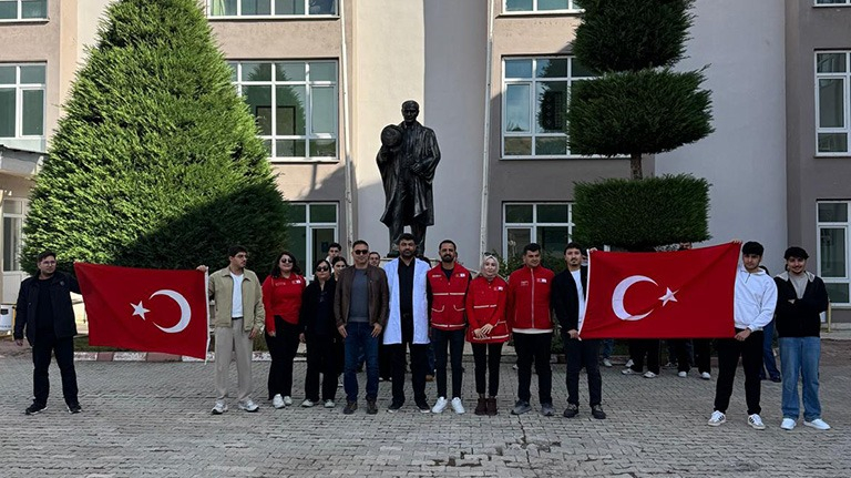 Türk Kızılayı’na Gönülden Destek: İyilikte Bir Araya Geldik, Bağışta Rekora Koştuk